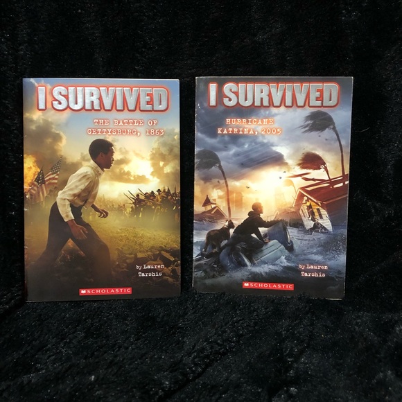 #2 I Survived books - Picture 1 of 2